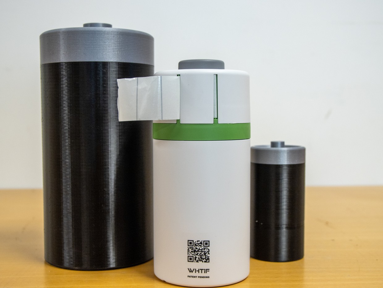 Tre batteribokser i ulike størrelser